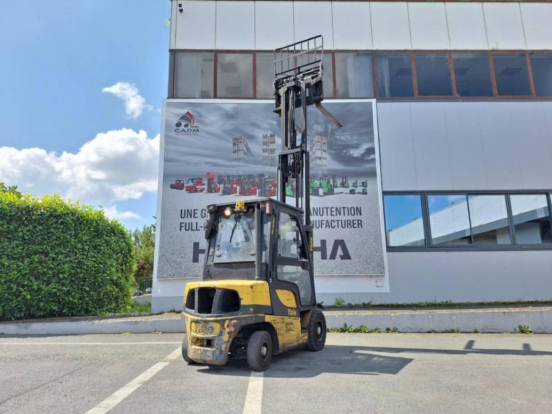 رافعة شوكية ديزل Yale GDP25VX: صورة 12