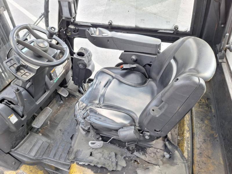 رافعة شوكية ديزل Yale GDP25VX: صورة 15