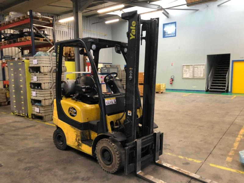 Yale GLP20SVX-BASE - رافعة شوكية تعمل بالغاز: صورة 1 Yale GLP20SVX-BASE - رافعة شوكية تعمل بالغاز: صورة 1