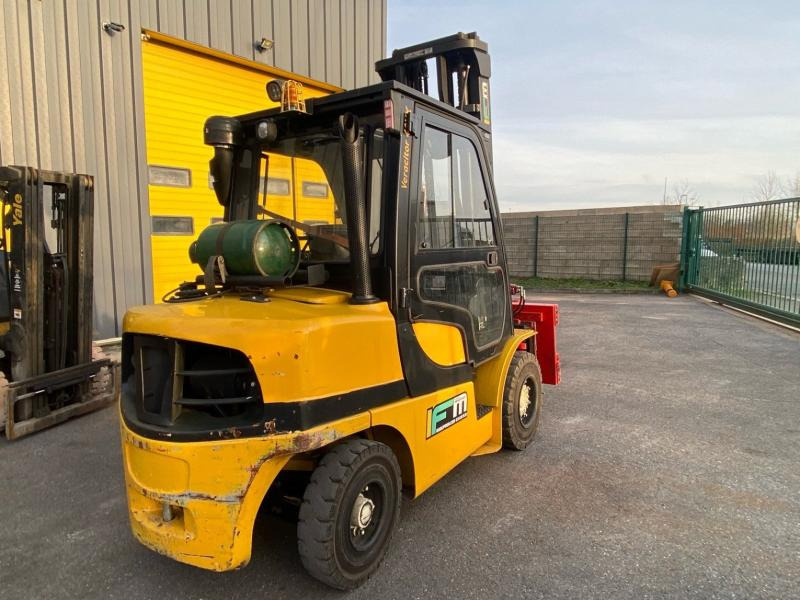 Yale GLP40VX-6 - رافعة شوكية تعمل بالغاز: صورة 3 Yale GLP40VX-6 - رافعة شوكية تعمل بالغاز: صورة 3