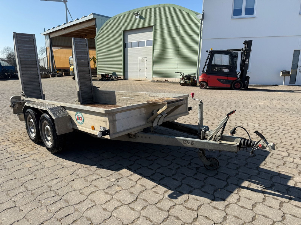 BAOS M303116, Baumaschinen Transportanhänger 3 t - مقطورة مسطحة منخفضة: صورة 1 BAOS M303116, Baumaschinen Transportanhänger 3 t - مقطورة مسطحة منخفضة: صورة 1