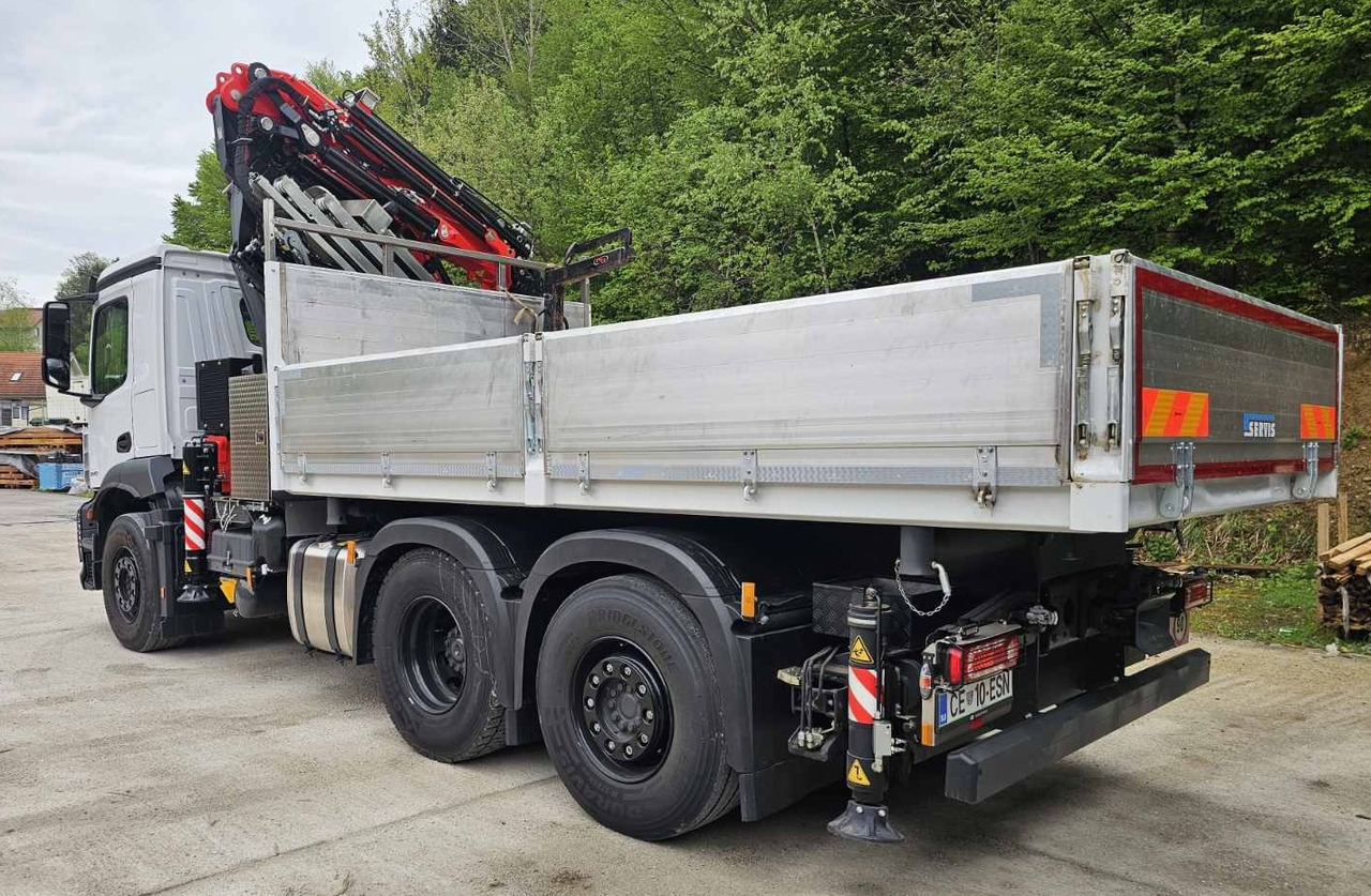 MERCEDES-BENZ Hiab Palfinger Fassi F545-6 JIB-6 - شاحنة قلاب: صورة 3 MERCEDES-BENZ Hiab Palfinger Fassi F545-6 JIB-6 - شاحنة قلاب: صورة 3