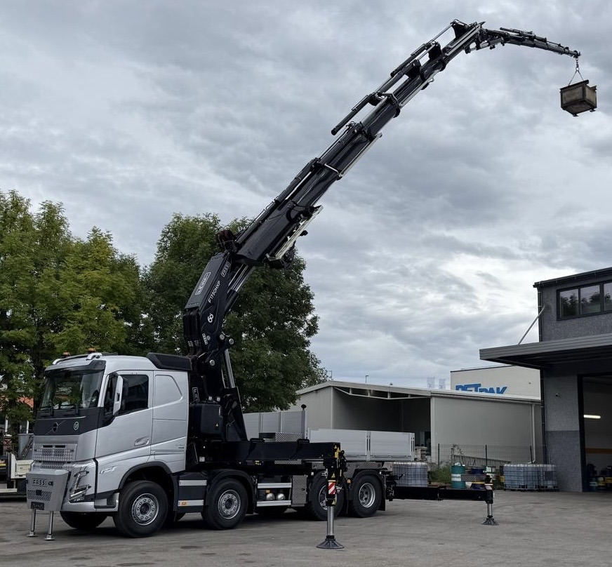VOLVO Fassi F1750-8 JIB-6 Hiab Palfinger - شاحنة كرين: صورة 3 VOLVO Fassi F1750-8 JIB-6 Hiab Palfinger - شاحنة كرين: صورة 3
