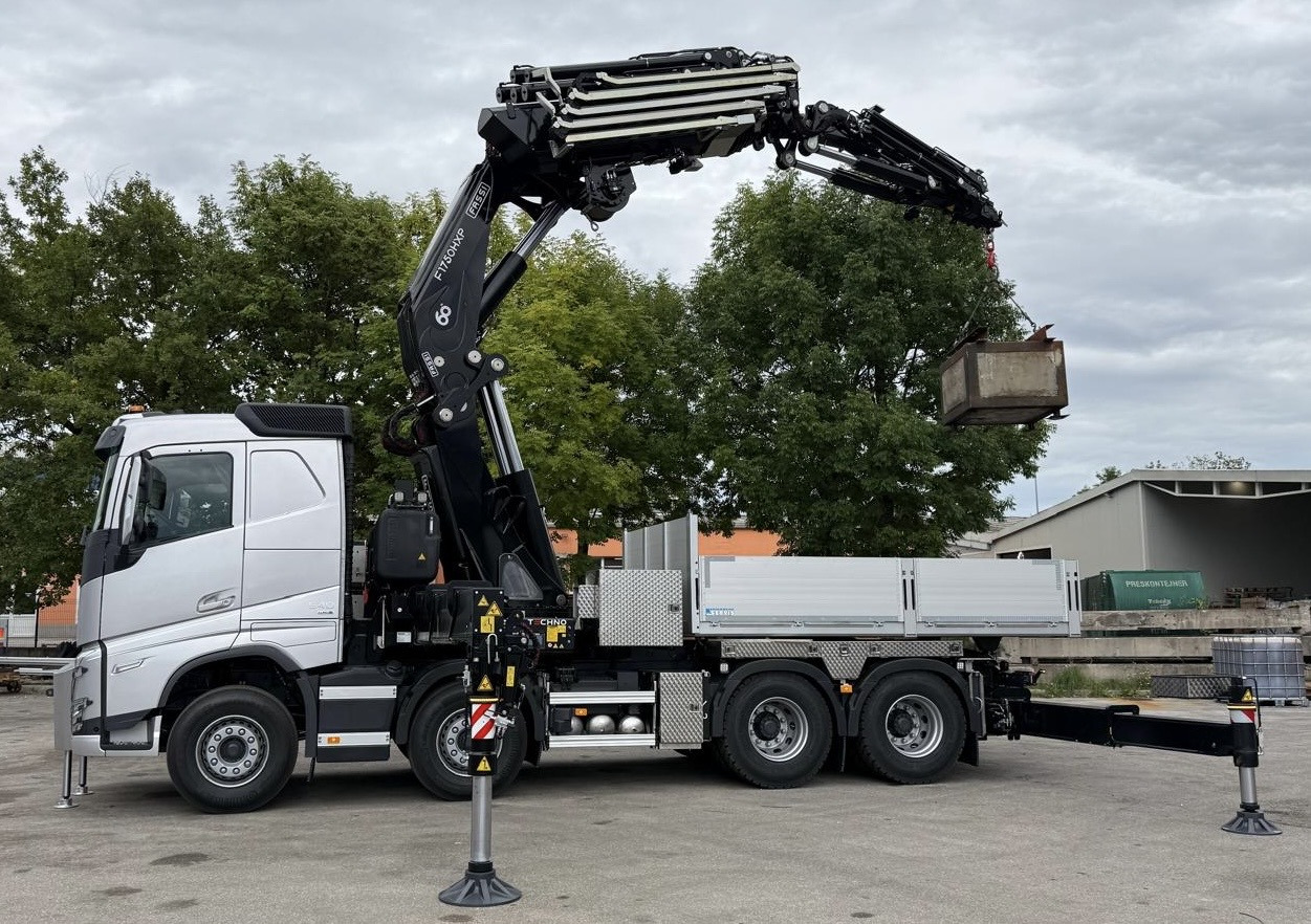 VOLVO Fassi F1750-8 JIB-6 Hiab Palfinger - شاحنة كرين: صورة 4 VOLVO Fassi F1750-8 JIB-6 Hiab Palfinger - شاحنة كرين: صورة 4