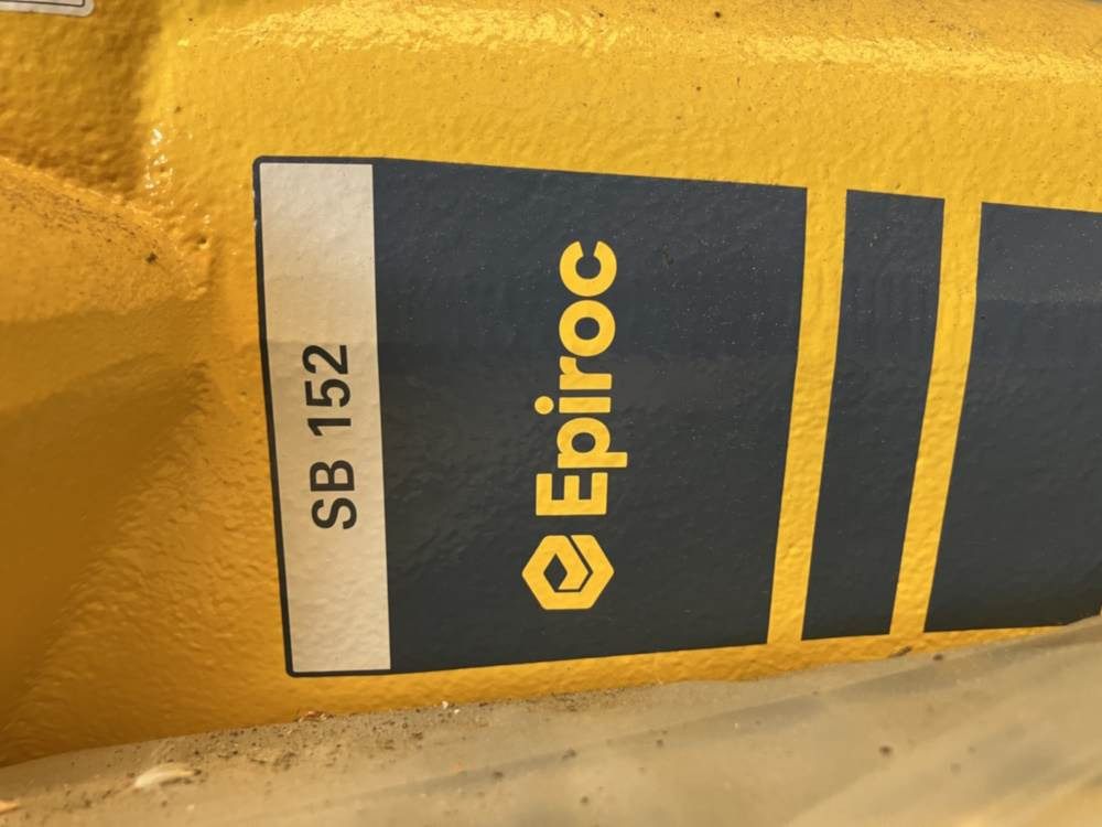 Epiroc Hammer SB152 - معدات البناء: صورة 4 Epiroc Hammer SB152 - معدات البناء: صورة 4
