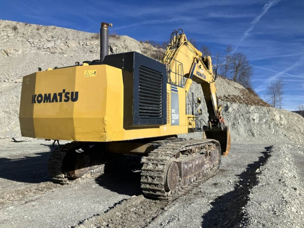Komatsu PC1250-8 - حفار زحاف: صورة 2 Komatsu PC1250-8 - حفار زحاف: صورة 2