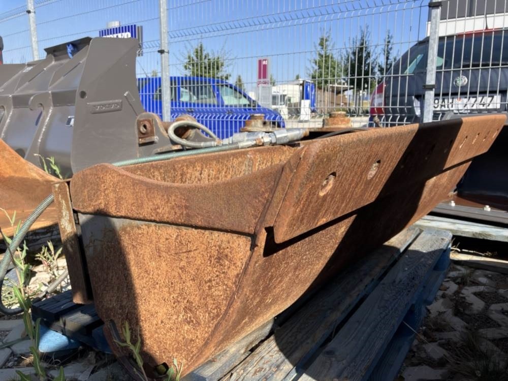 Volvo Böschungslöffel hydr. - جرافة حفار: صورة 2 Volvo Böschungslöffel hydr. - جرافة حفار: صورة 2
