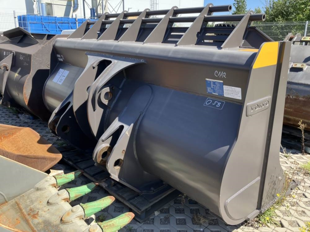 Volvo Schaufel mit Zähnen - بكت: صورة 3 Volvo Schaufel mit Zähnen - بكت: صورة 3