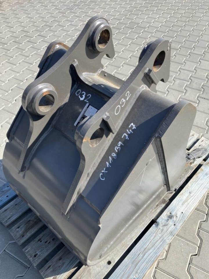 Volvo Tieflöffel mit Zähnen - Festanbau - جرافة حفار: صورة 2 Volvo Tieflöffel mit Zähnen - Festanbau - جرافة حفار: صورة 2