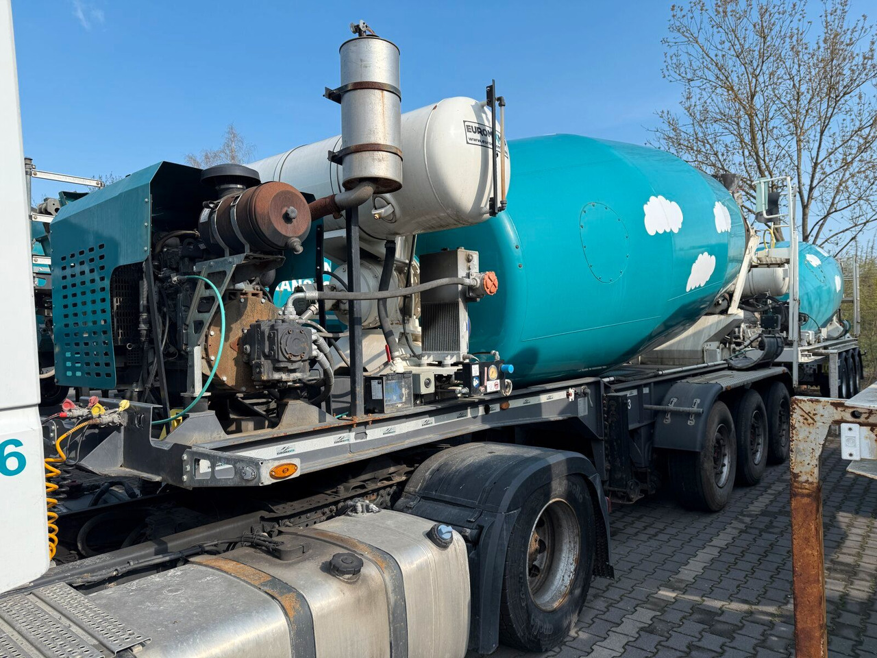Betonmischer-Auflieger Euromix 12 m³ mit Motor - شاحنة خلاطة خرسانة: صورة 1 Betonmischer-Auflieger Euromix 12 m³ mit Motor - شاحنة خلاطة خرسانة: صورة 1