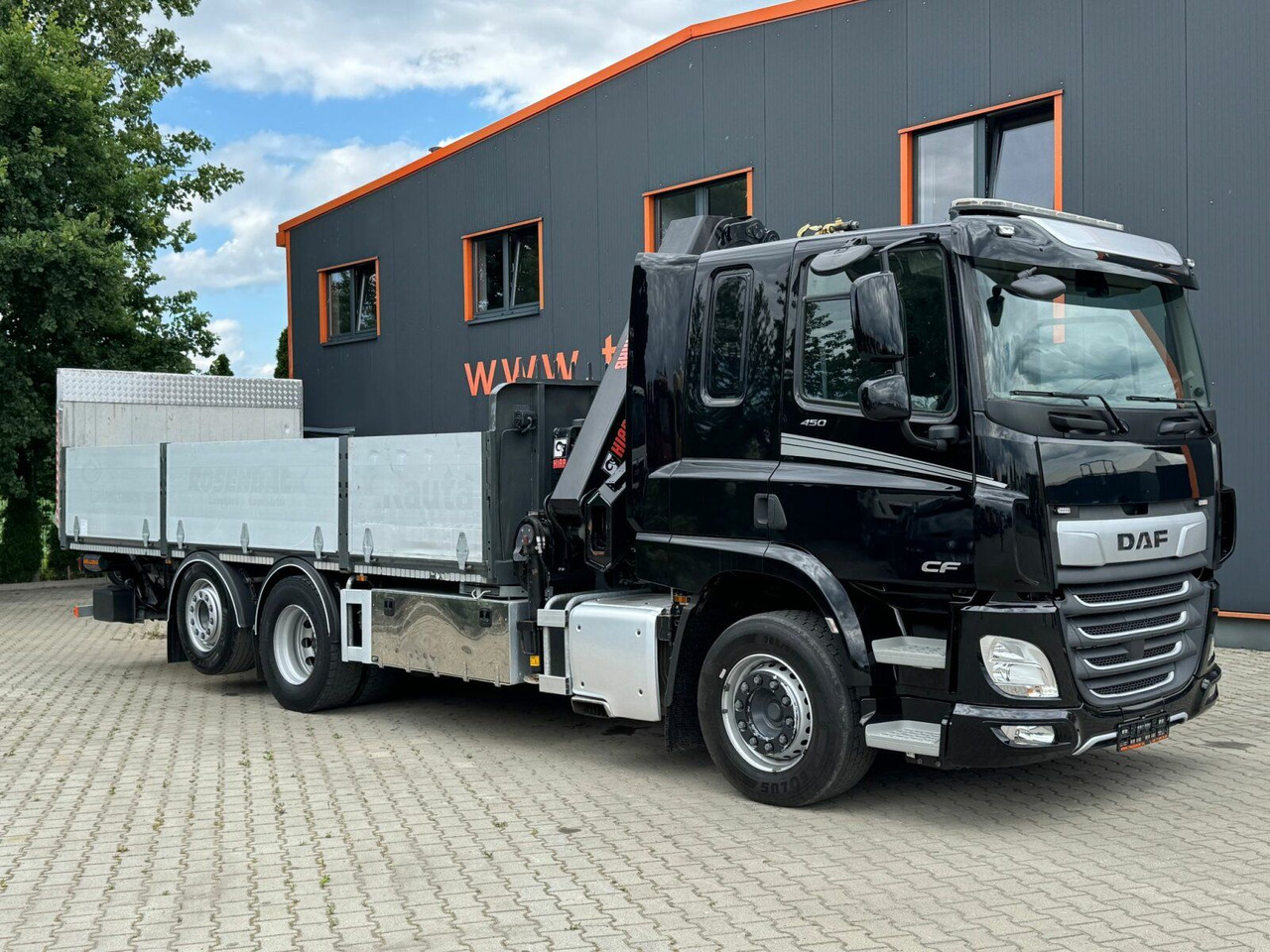 DAF CF 450 FAN 6x2 Pritsche mit Kran HIAB 188 E-6 - شاحنة كرين: صورة 4 DAF CF 450 FAN 6x2 Pritsche mit Kran HIAB 188 E-6 - شاحنة كرين: صورة 4