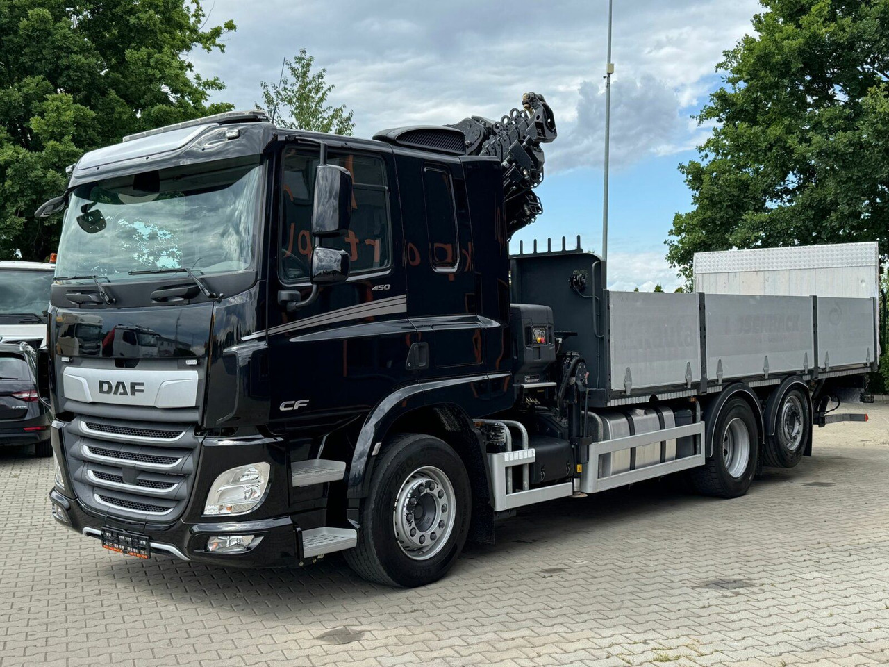 DAF CF 450 FAN 6x2 Pritsche mit Kran HIAB 188 E-6 - شاحنة كرين: صورة 3 DAF CF 450 FAN 6x2 Pritsche mit Kran HIAB 188 E-6 - شاحنة كرين: صورة 3