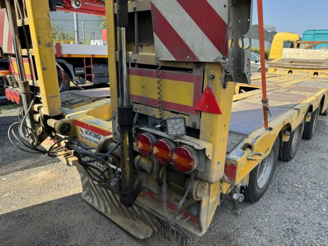 Faymonville F-S44-1ALN Multimax Radmulden Ausziehbar 69,8 T - عربة منخفضة مسطحة نصف مقطورة: صورة 4 Faymonville F-S44-1ALN Multimax Radmulden Ausziehbar 69,8 T - عربة منخفضة مسطحة نصف مقطورة: صورة 4