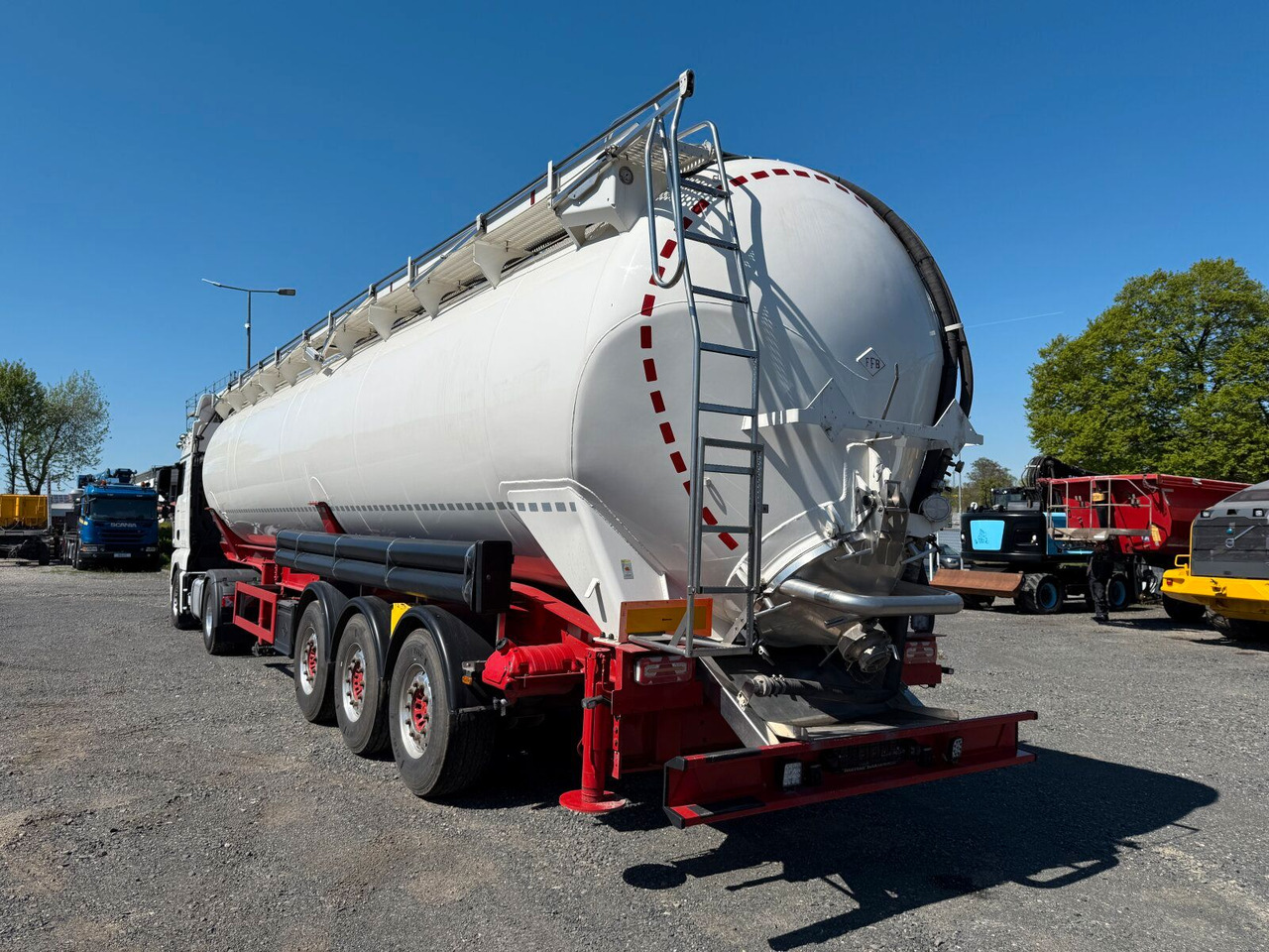 Feldbinder KIP 60.3 Silo 60.000 L 3 Achse ADR - بلكر: صورة 5 Feldbinder KIP 60.3 Silo 60.000 L 3 Achse ADR - بلكر: صورة 5