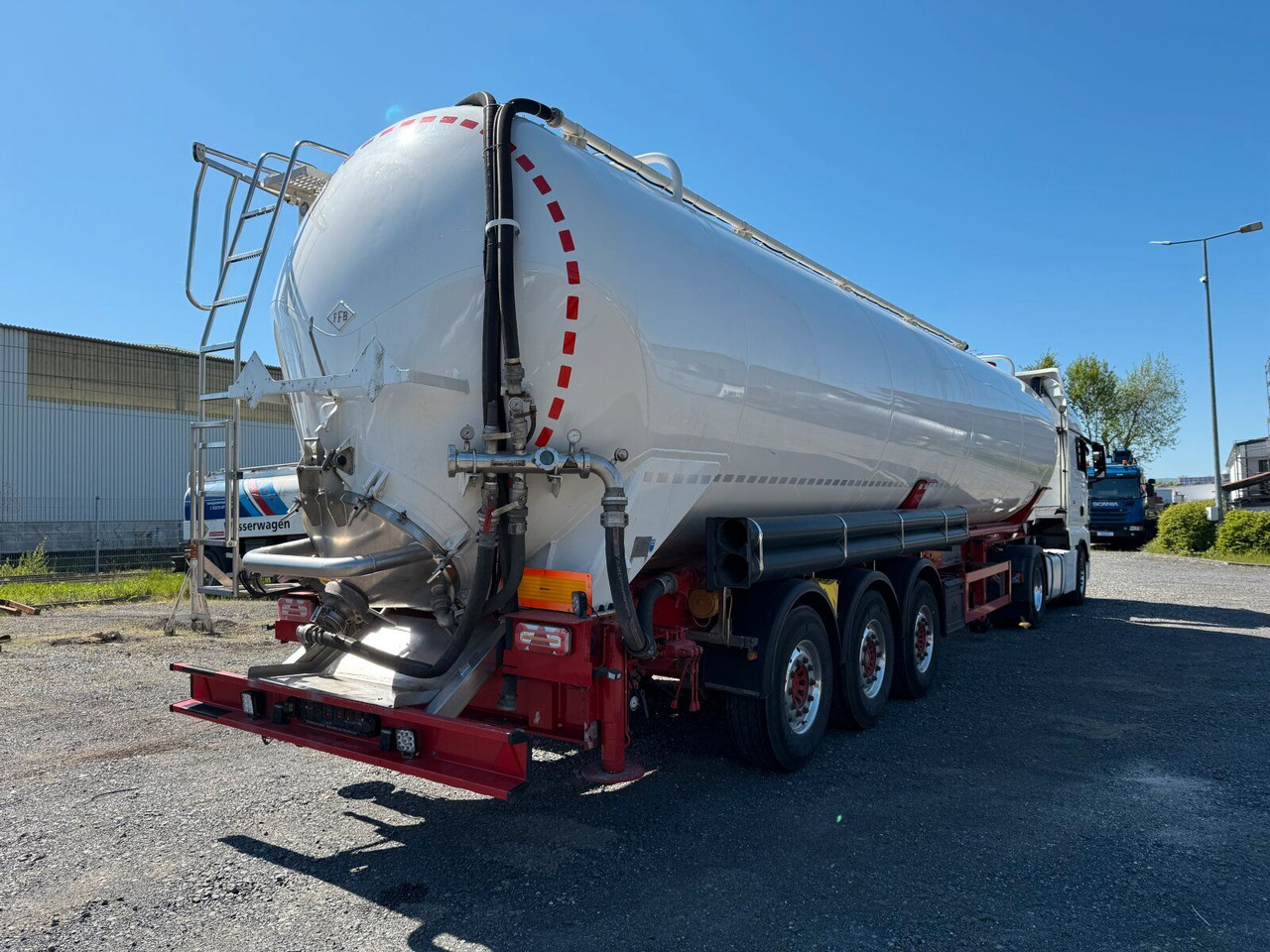 Feldbinder KIP 60.3 Silo 60.000 L 3 Achse ADR - بلكر: صورة 3 Feldbinder KIP 60.3 Silo 60.000 L 3 Achse ADR - بلكر: صورة 3