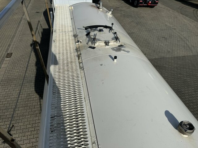 Feldbinder O.ME.P.S Silo Auflieger 27 m³ - Asche, Gülle - بلكر: صورة 5 Feldbinder O.ME.P.S Silo Auflieger 27 m³ - Asche, Gülle - بلكر: صورة 5