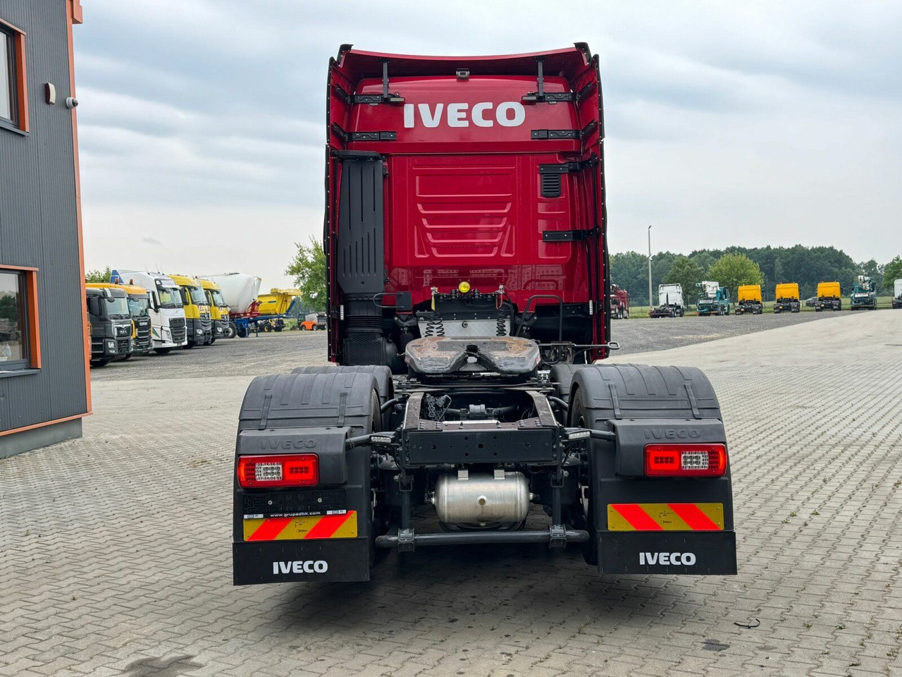 وحدة جر Iveco S-WAY 570 6x2 EURO6 BOOGIE Kipphydraulik: صورة 6