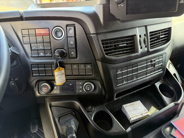 Iveco X-Way 480 6x2 Abrollkipper Palfinger PH T20 SLD5 - شاحنة ذات خطاف: صورة 3 Iveco X-Way 480 6x2 Abrollkipper Palfinger PH T20 SLD5 - شاحنة ذات خطاف: صورة 3