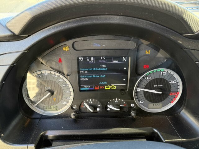 Iveco X-Way 480 6x2 Abrollkipper Palfinger PH T20 SLD5 - شاحنة ذات خطاف: صورة 2 Iveco X-Way 480 6x2 Abrollkipper Palfinger PH T20 SLD5 - شاحنة ذات خطاف: صورة 2