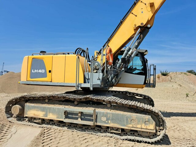 Liebherr LH40C Litronic Industry Long reach 43 Ton - حفار زحاف: صورة 2 Liebherr LH40C Litronic Industry Long reach 43 Ton - حفار زحاف: صورة 2