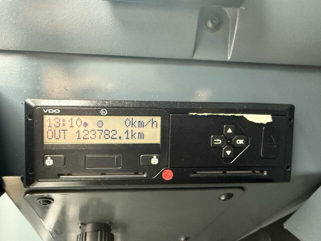 Liebherr LTM 1070-4.2 Autokran mit Spitze *TOP Zustand - رافعة لجميع التضاريس: صورة 3 Liebherr LTM 1070-4.2 Autokran mit Spitze *TOP Zustand - رافعة لجميع التضاريس: صورة 3