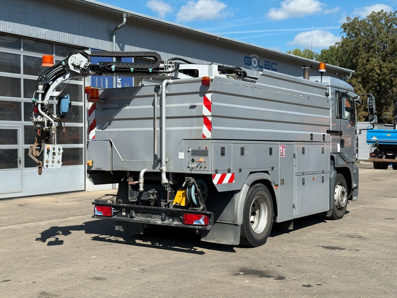 MAN TGA 18.360 4x2 HD-Kanalreiniger ASSMANN 6500 L - شاحنة الشفط: صورة 3 MAN TGA 18.360 4x2 HD-Kanalreiniger ASSMANN 6500 L - شاحنة الشفط: صورة 3