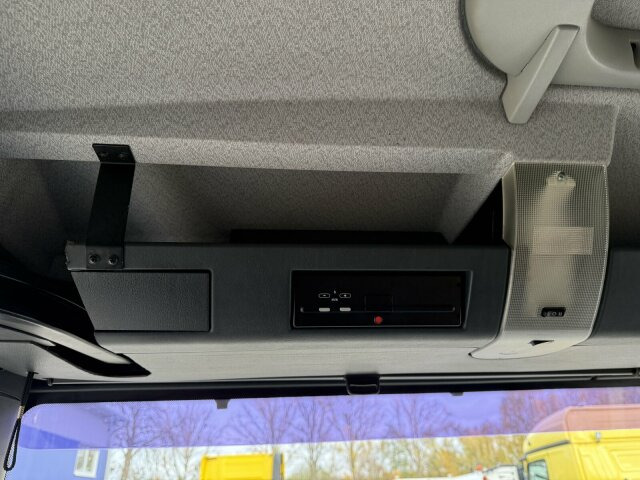 MAN TGA 18.360 4x2 HD-Kanalreiniger ASSMANN 6500 L - شاحنة الشفط: صورة 4 MAN TGA 18.360 4x2 HD-Kanalreiniger ASSMANN 6500 L - شاحنة الشفط: صورة 4