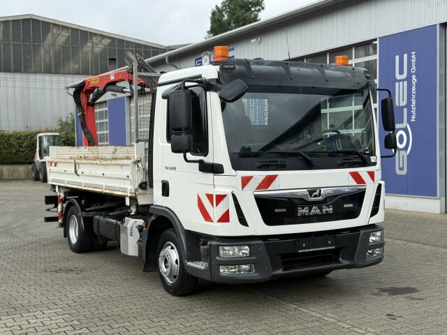 MAN TGL 8.220 4x2 Kipper Kran Palfinger 7.001-K A - قلاب صغير: صورة 1 MAN TGL 8.220 4x2 Kipper Kran Palfinger 7.001-K A - قلاب صغير: صورة 1