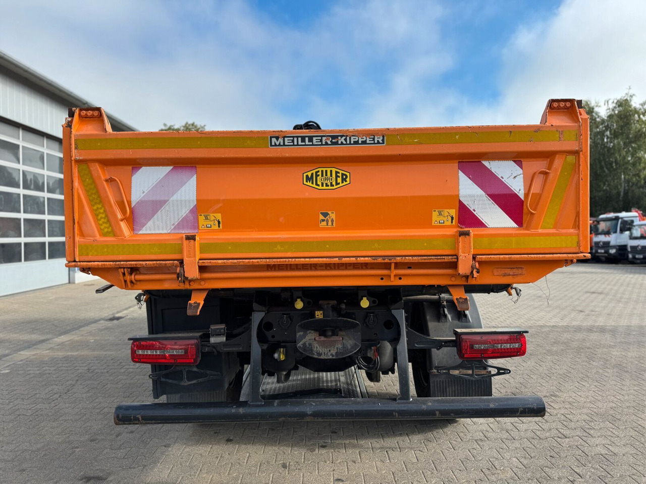 MAN TGM 13.250 4x4 Kipper Kran HIAB Winterd. - شاحنة قلاب, شاحنة كرين: صورة 5 MAN TGM 13.250 4x4 Kipper Kran HIAB Winterd. - شاحنة قلاب, شاحنة كرين: صورة 5