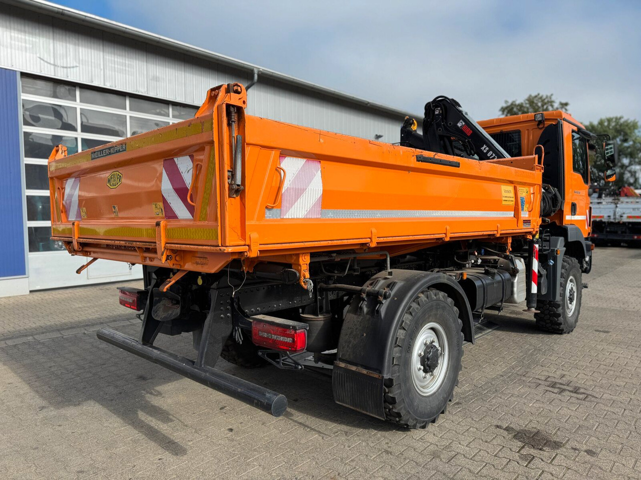 MAN TGM 13.250 4x4 Kipper Kran HIAB Winterd. - شاحنة قلاب, شاحنة كرين: صورة 4 MAN TGM 13.250 4x4 Kipper Kran HIAB Winterd. - شاحنة قلاب, شاحنة كرين: صورة 4