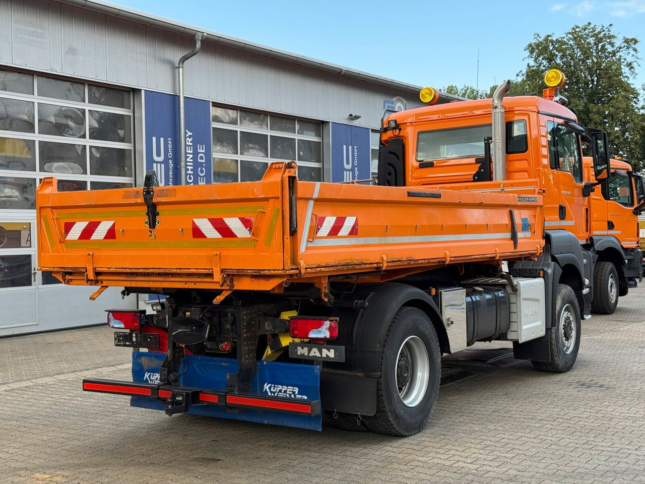 MAN TGS 18.320 4x4 BL Euro 6 Kipper + Winterdienst - شاحنة قلاب: صورة 5 MAN TGS 18.320 4x4 BL Euro 6 Kipper + Winterdienst - شاحنة قلاب: صورة 5