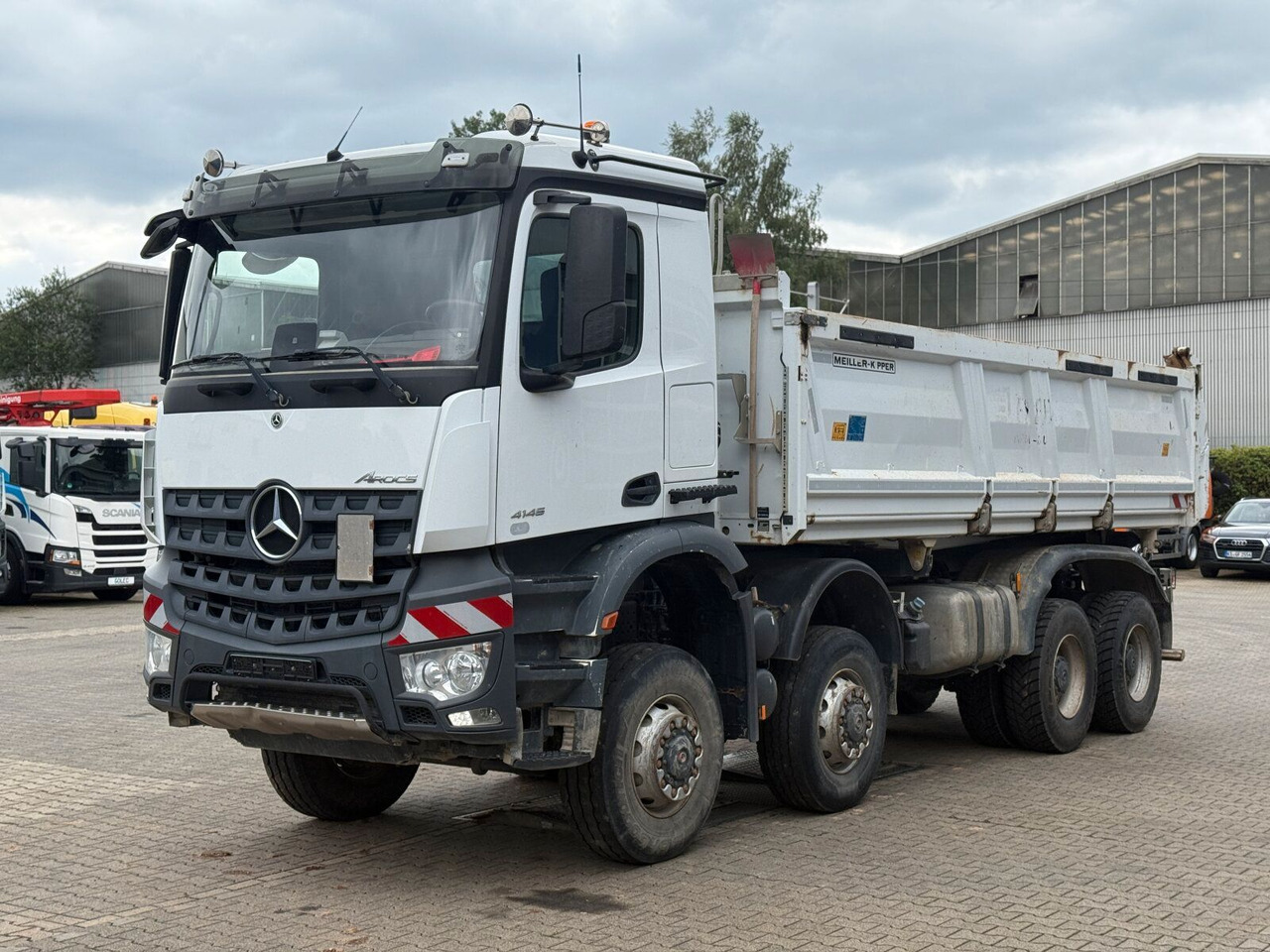 Mercedes-Benz 4145 8x8 Meiler Dreiseitenkipper Bordmatik - شاحنة قلاب: صورة 1 Mercedes-Benz 4145 8x8 Meiler Dreiseitenkipper Bordmatik - شاحنة قلاب: صورة 1