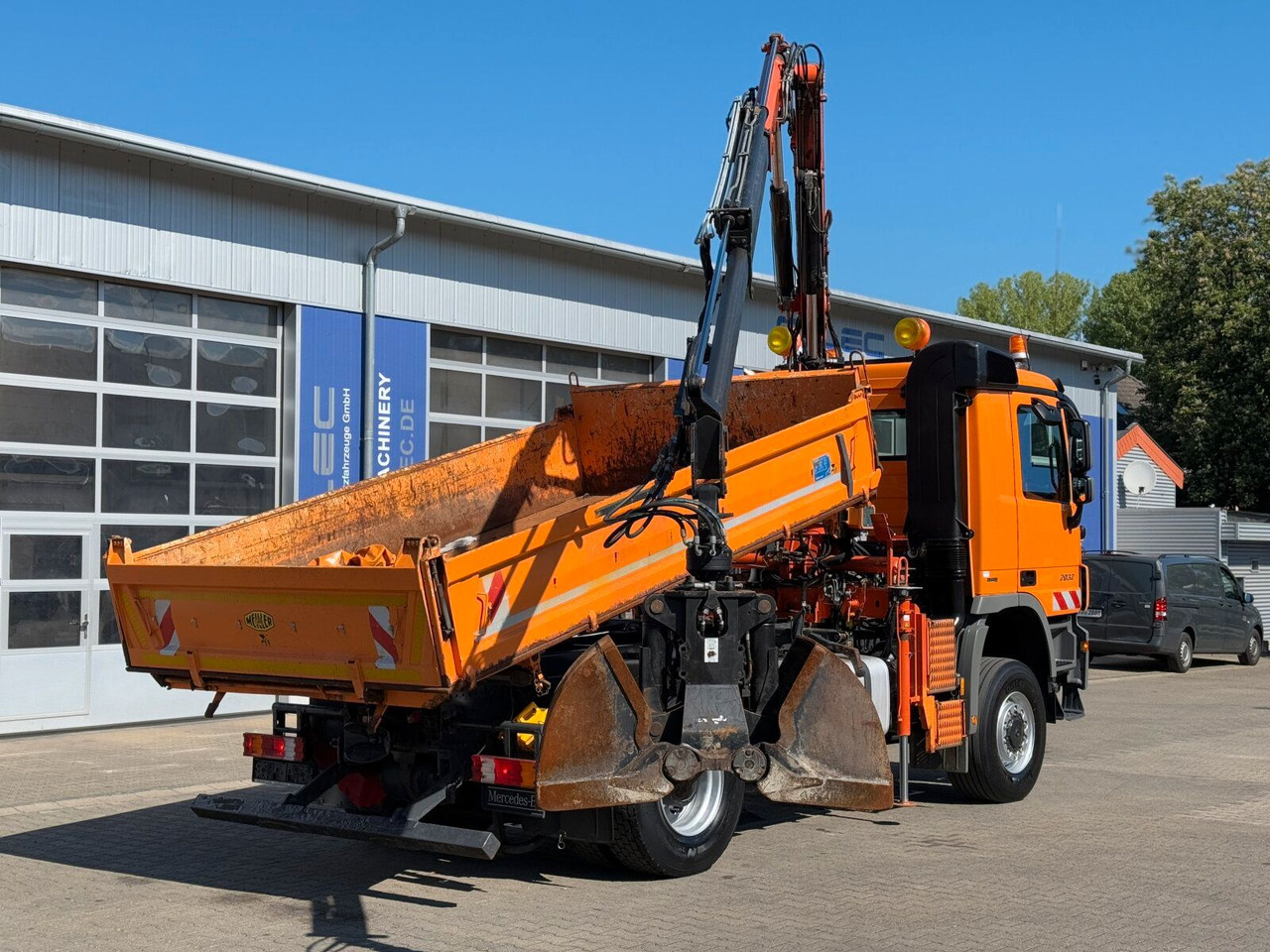 شاحنة قلاب, شاحنة كرين Mercedes-Benz ACTROS 2044 4x4 Kipper Kran ATLAS 65.2 A2L: صورة 6
