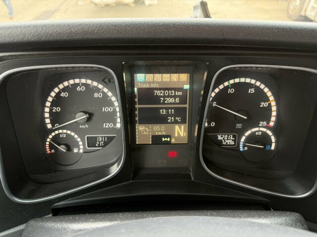 Mercedes-Benz ACTROS 2545 6x2 Pritsche Kran Palfinger PK20001K - شاحنة كرين: صورة 3 Mercedes-Benz ACTROS 2545 6x2 Pritsche Kran Palfinger PK20001K - شاحنة كرين: صورة 3