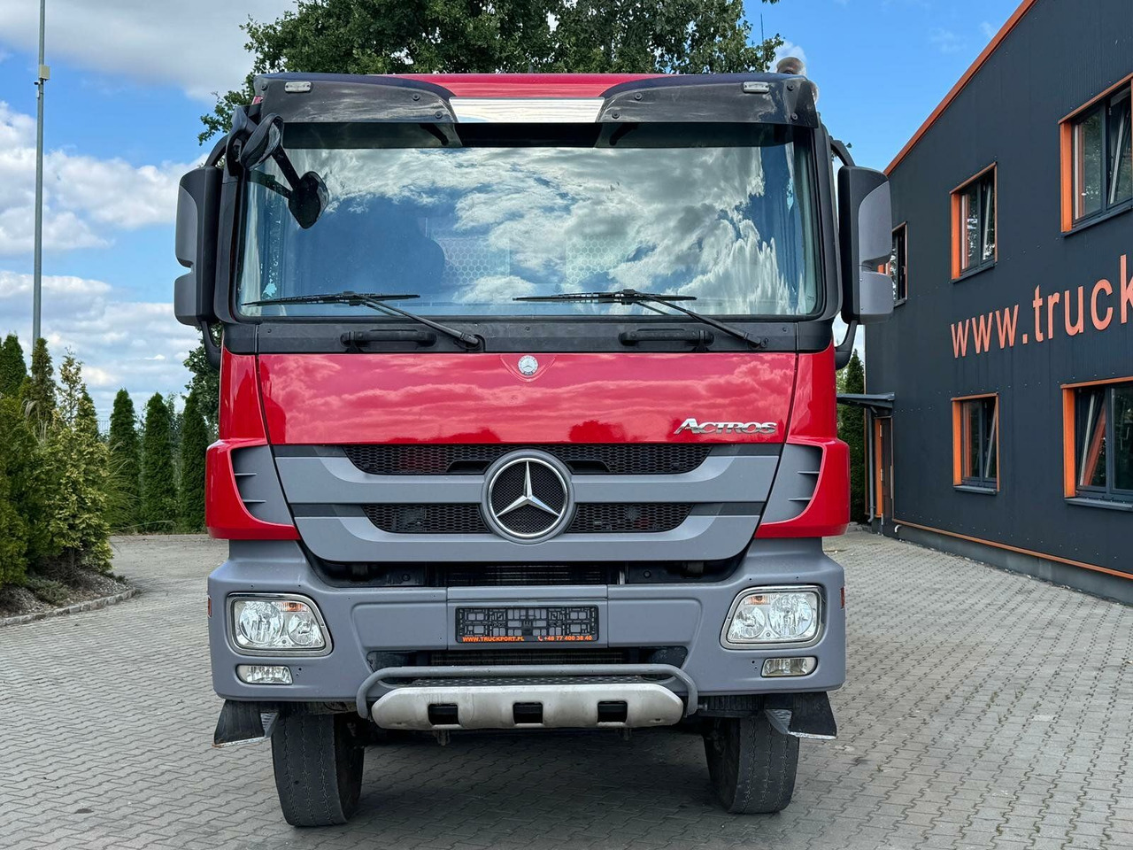 Mercedes-Benz ACTROS 4144 8x6 EURO5 Kipper mit Bordmatik - شاحنة قلاب: صورة 3 Mercedes-Benz ACTROS 4144 8x6 EURO5 Kipper mit Bordmatik - شاحنة قلاب: صورة 3