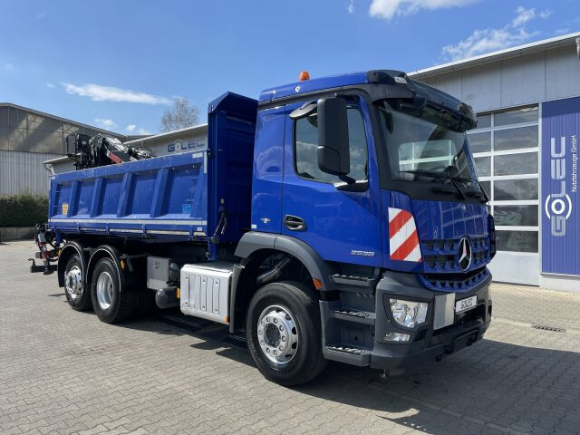 Mercedes-Benz AROCS 2536 6x2*4 Kipper Kran HIAB - شاحنة قلاب, شاحنة كرين: صورة 1 Mercedes-Benz AROCS 2536 6x2*4 Kipper Kran HIAB - شاحنة قلاب, شاحنة كرين: صورة 1