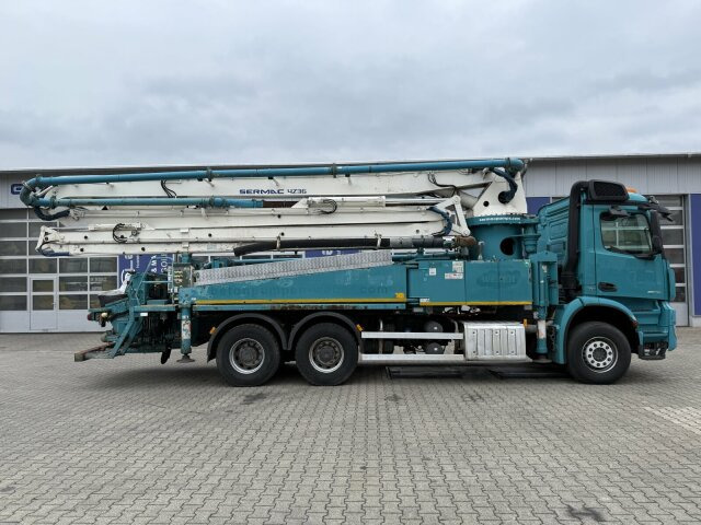 Mercedes-Benz AROCS 2636 6x4 Euro 6 Betonpumpe SERMAC 4Z36 Mercedes-Benz AROCS 2636 6x4 Euro 6 Betonpumpe SERMAC 4Z36: صورة 8