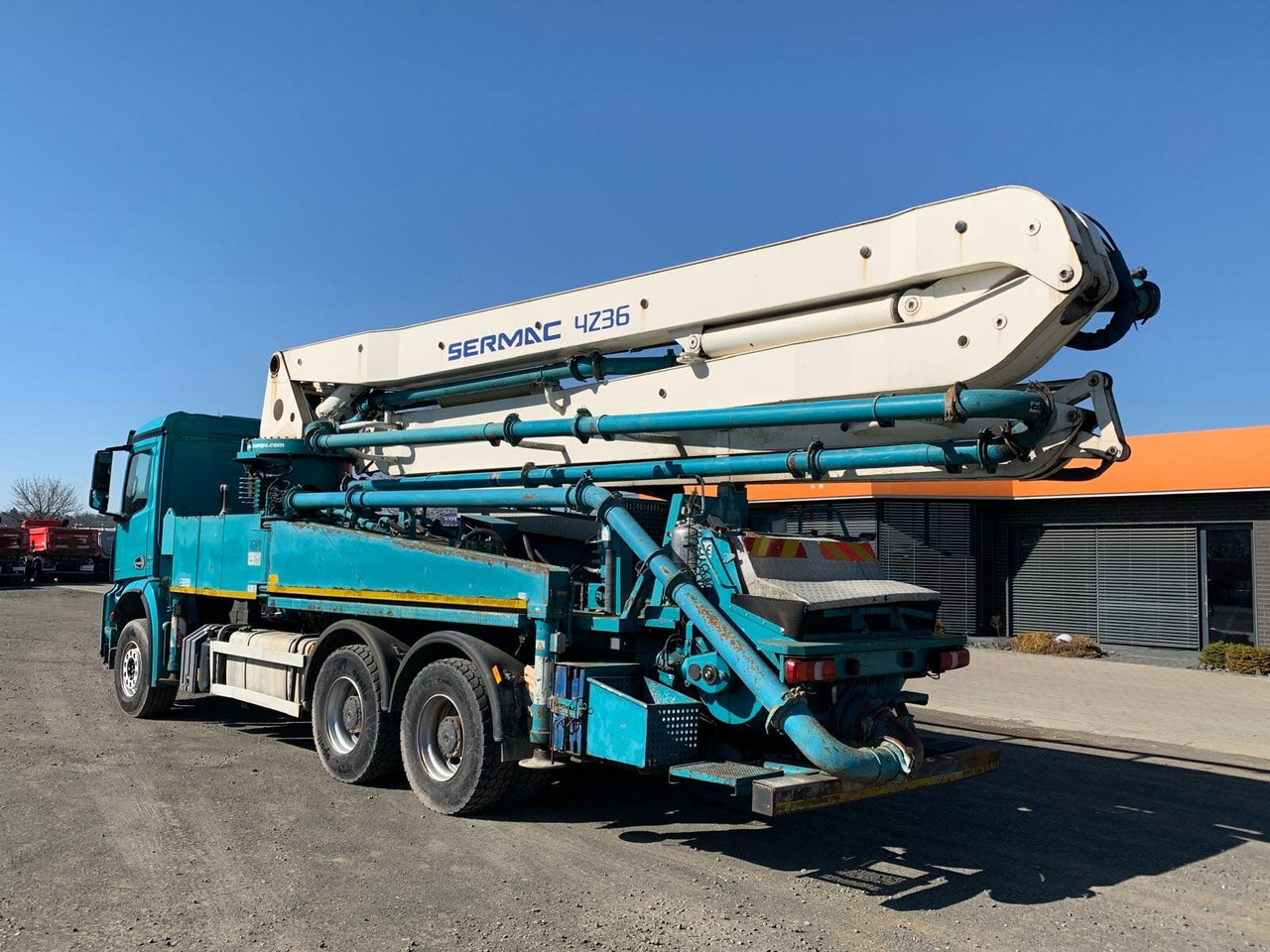 Mercedes-Benz AROCS 2636 6x4 Euro 6 Betonpumpe SERMAC 4Z36 - مضخة خرسانة: صورة 3 Mercedes-Benz AROCS 2636 6x4 Euro 6 Betonpumpe SERMAC 4Z36 - مضخة خرسانة: صورة 3