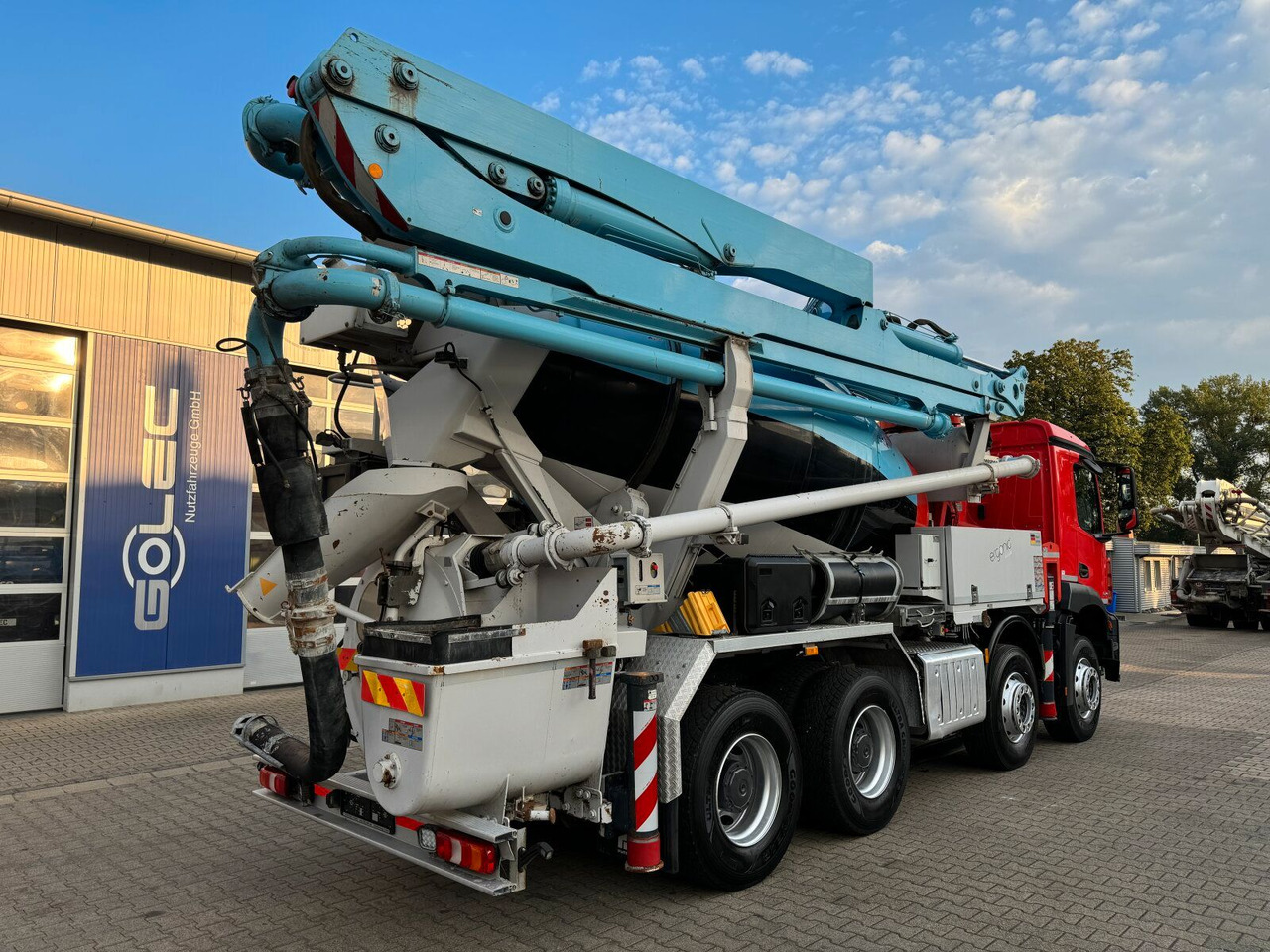 Mercedes-Benz AROCS 3243 8x4 Euro 6 Pumi Putzmeister TMM 24-3 - شاحنة خلاطة خرسانة: صورة 5 Mercedes-Benz AROCS 3243 8x4 Euro 6 Pumi Putzmeister TMM 24-3 - شاحنة خلاطة خرسانة: صورة 5