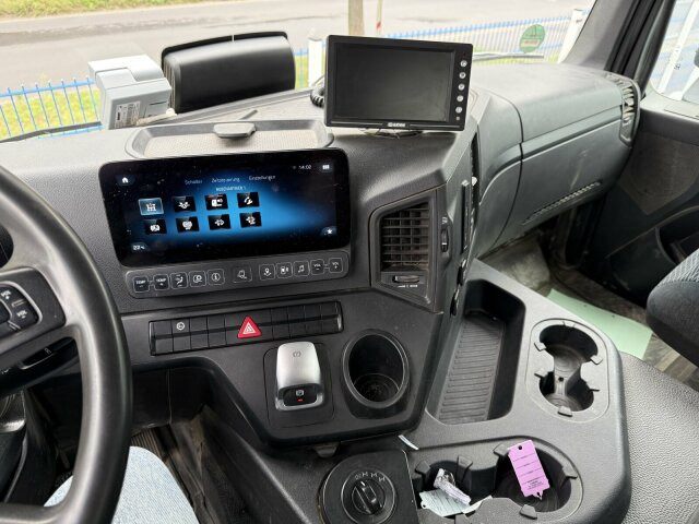 Mercedes-Benz AROCS 4145 8x8 Meiller Muldenkipper - شاحنة قلاب: صورة 4 Mercedes-Benz AROCS 4145 8x8 Meiller Muldenkipper - شاحنة قلاب: صورة 4