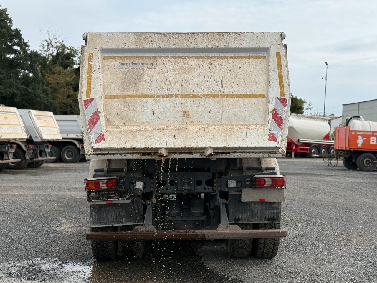 Mercedes-Benz AROCS 4145 8x8 Meiller Muldenkipper - شاحنة نقل المخلفات: صورة 5 Mercedes-Benz AROCS 4145 8x8 Meiller Muldenkipper - شاحنة نقل المخلفات: صورة 5