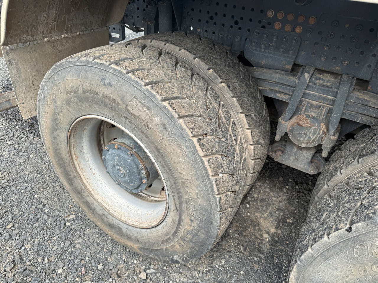 شاحنة نقل المخلفات Mercedes-Benz AROCS 4145 8x8 Meiller Muldenkipper: صورة 21