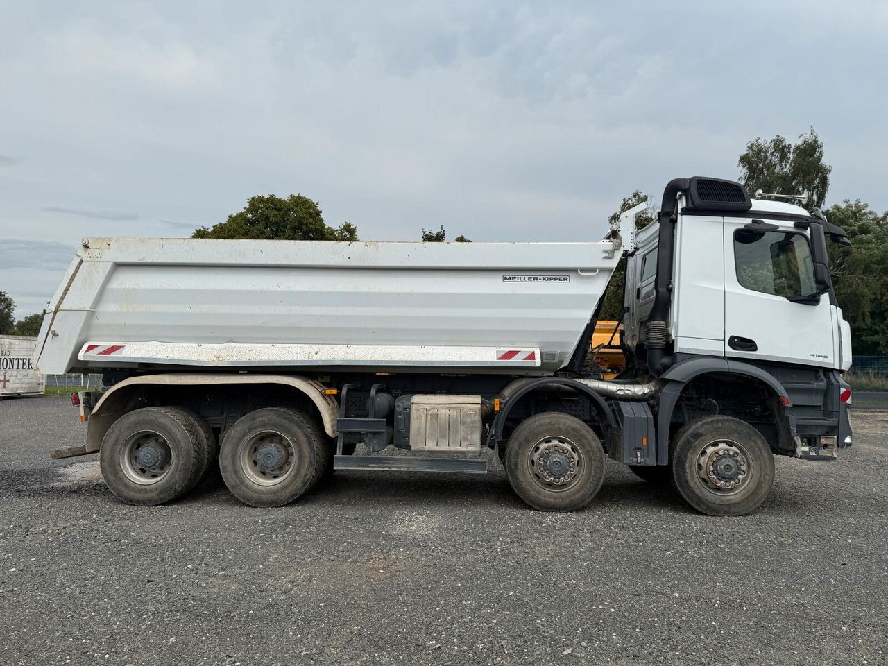 Mercedes-Benz AROCS 4145 8x8 Meiller Muldenkipper - شاحنة قلاب: صورة 3 Mercedes-Benz AROCS 4145 8x8 Meiller Muldenkipper - شاحنة قلاب: صورة 3