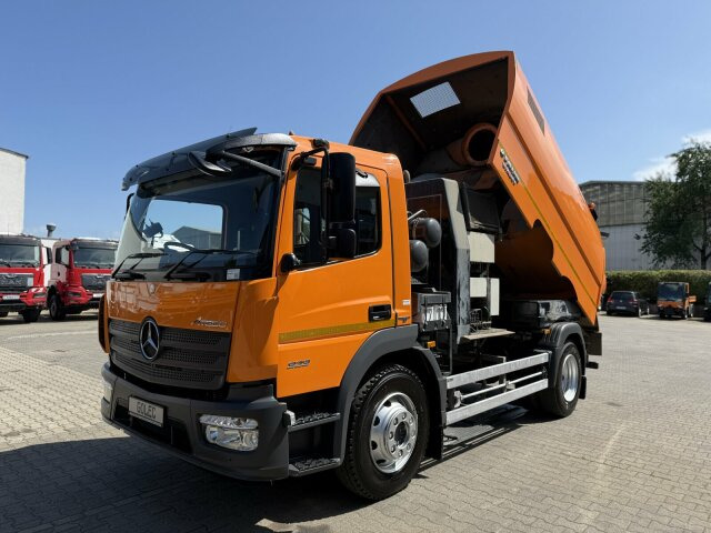 Mercedes-Benz ATEGO 1323 4x2 Kehrmaschine FAUN Viajet 6R/H - سياره كنس شوارع: صورة 5 Mercedes-Benz ATEGO 1323 4x2 Kehrmaschine FAUN Viajet 6R/H - سياره كنس شوارع: صورة 5