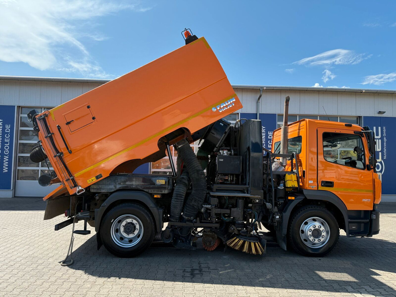 Mercedes-Benz ATEGO 1323 4x2 Kehrmaschine FAUN Viajet 6R/H - سياره كنس شوارع: صورة 4 Mercedes-Benz ATEGO 1323 4x2 Kehrmaschine FAUN Viajet 6R/H - سياره كنس شوارع: صورة 4