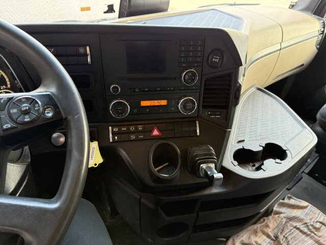 Mercedes-Benz Actros 1845 SZM 4x2 Retarder Kipph. - وحدة جر: صورة 2 Mercedes-Benz Actros 1845 SZM 4x2 Retarder Kipph. - وحدة جر: صورة 2