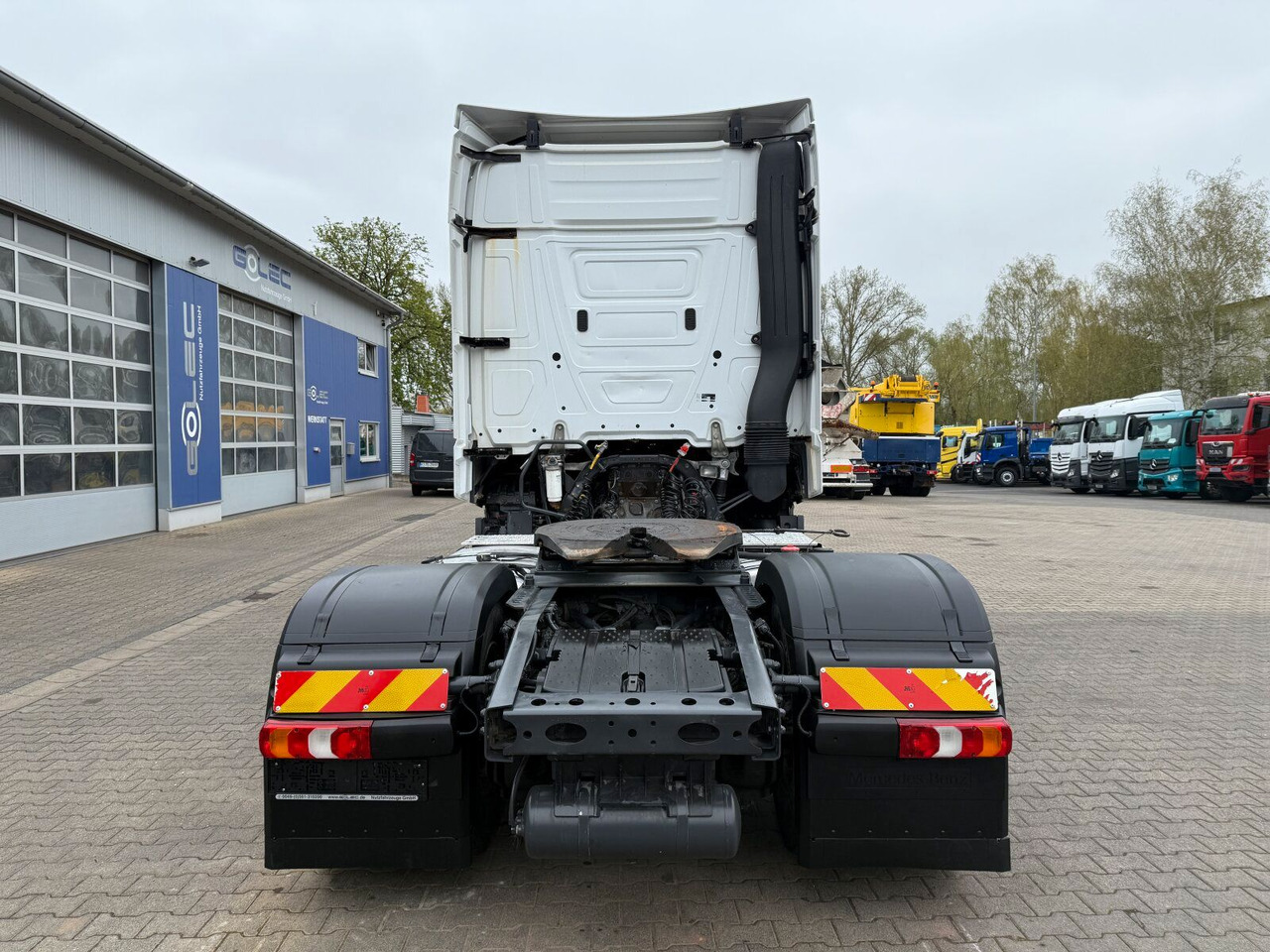 Mercedes-Benz Actros 1845 SZM 4x2 Retarder Kipphydraulik - وحدة جر: صورة 4 Mercedes-Benz Actros 1845 SZM 4x2 Retarder Kipphydraulik - وحدة جر: صورة 4