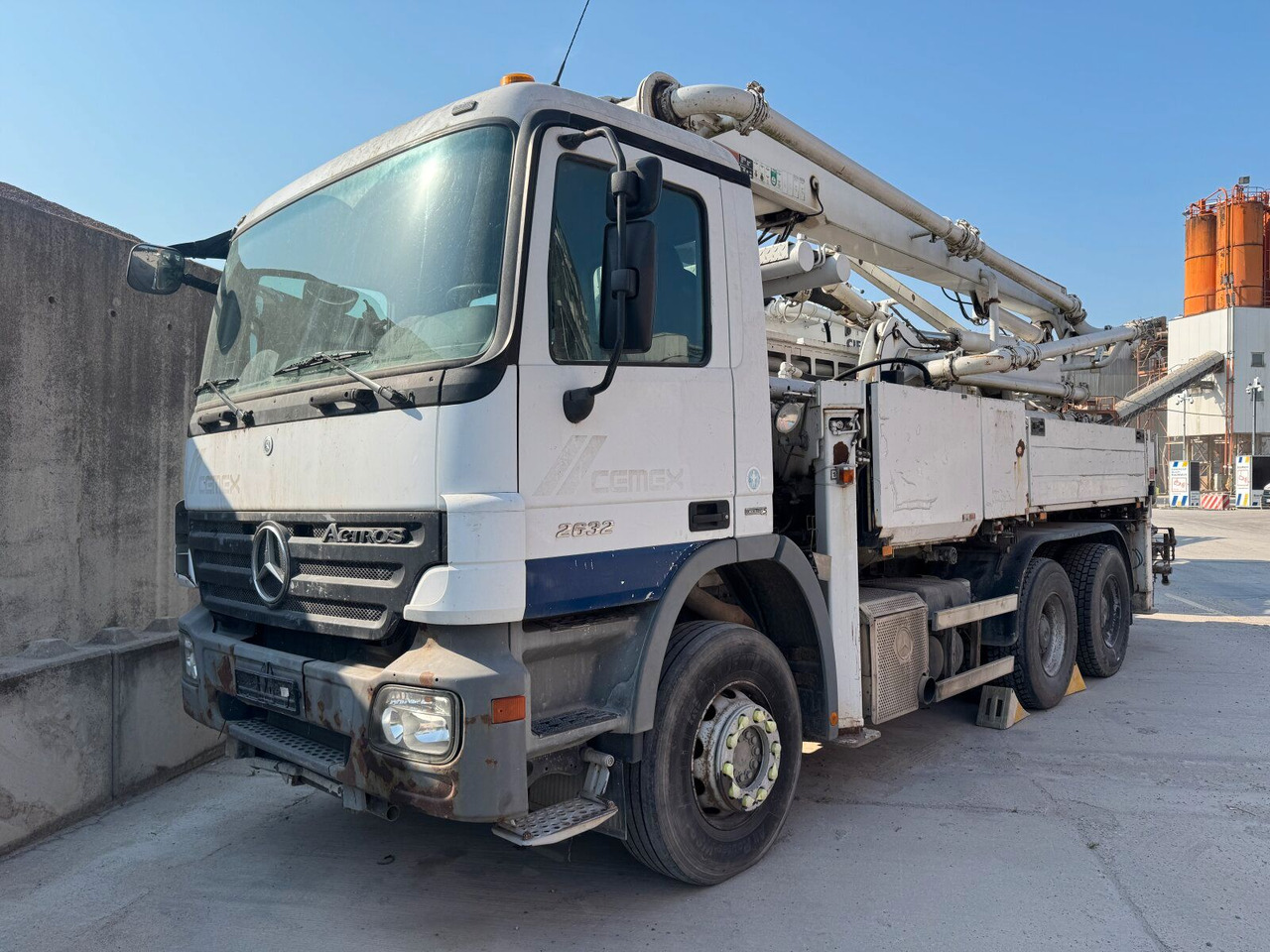 Mercedes-Benz Actros 2632 6x4 Betonpumpe Schwing S24X - مضخة خرسانة: صورة 1 Mercedes-Benz Actros 2632 6x4 Betonpumpe Schwing S24X - مضخة خرسانة: صورة 1