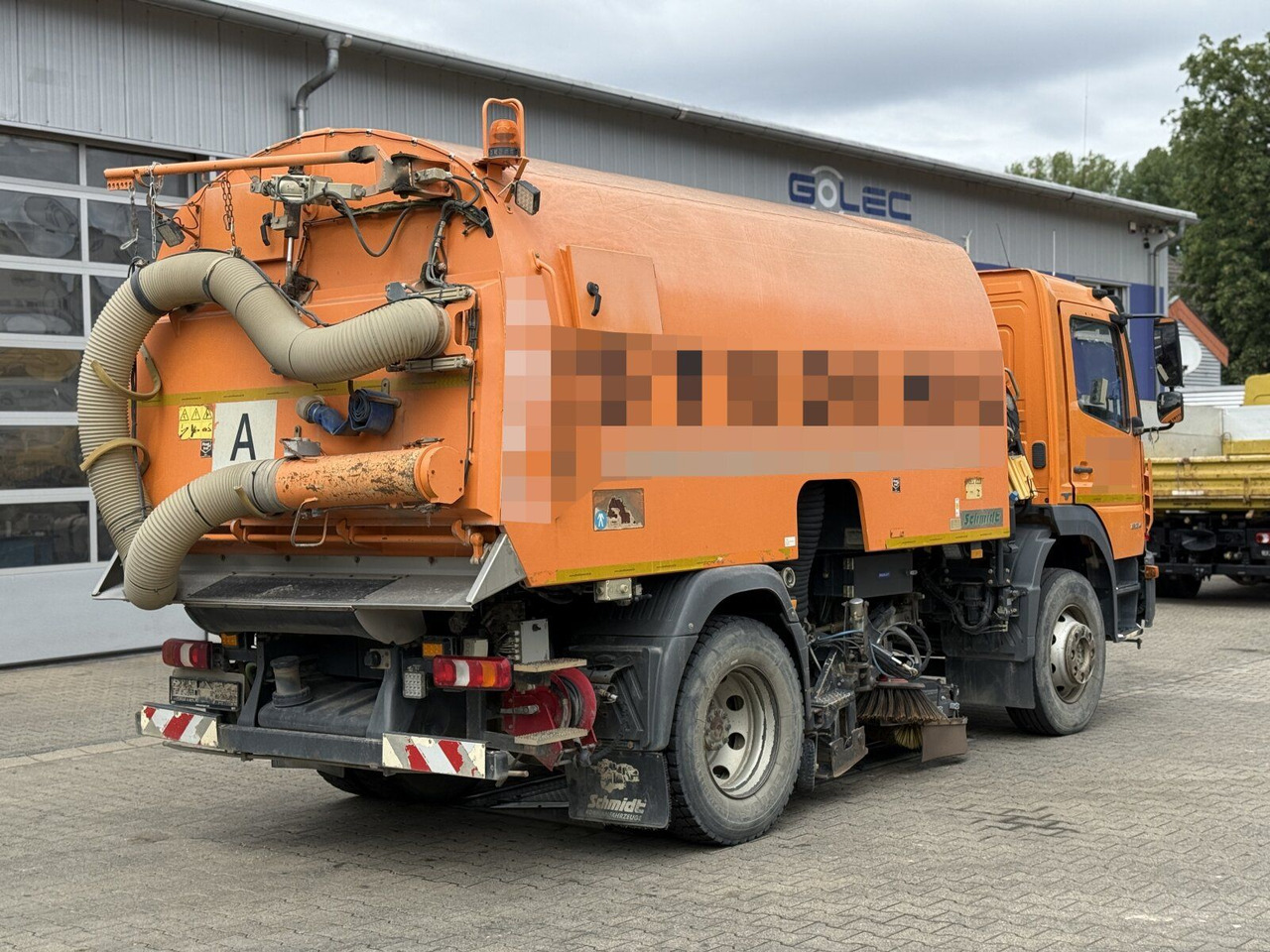 Mercedes-Benz Atego 1324 4x2 Kehrmaschine Schmidt SKF S7B 7 m³ - سياره كنس شوارع: صورة 3 Mercedes-Benz Atego 1324 4x2 Kehrmaschine Schmidt SKF S7B 7 m³ - سياره كنس شوارع: صورة 3