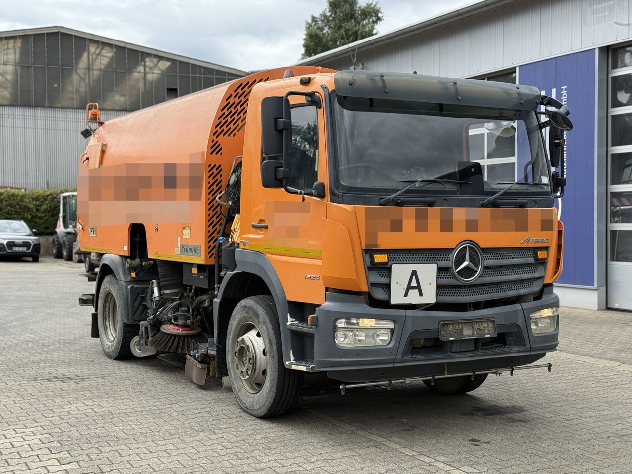 Mercedes-Benz Atego 1324 4x2 Kehrmaschine Schmidt SKF S7B 7 m³ - سياره كنس شوارع: صورة 1 Mercedes-Benz Atego 1324 4x2 Kehrmaschine Schmidt SKF S7B 7 m³ - سياره كنس شوارع: صورة 1